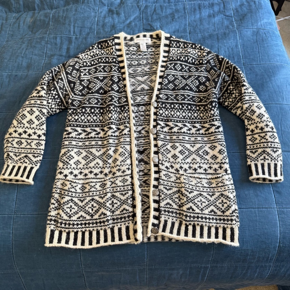 Wool Blend Long Cardigan Sweater Black white fair isle metal buttons Small